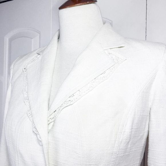 David Meister Cream Tweed Crochet Trim Blazer Size 4 - Picture 5 of 11